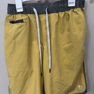 Vuori Men's Saffron Linen Banks Unlined Shorts 7.5" inseam Size S